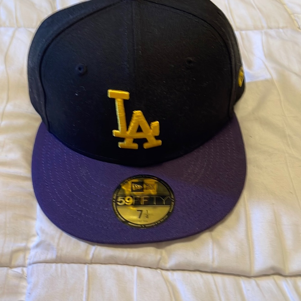 ❤️❤️❤️Brand New Los Angeles fitted Hat❤️❤️❤️